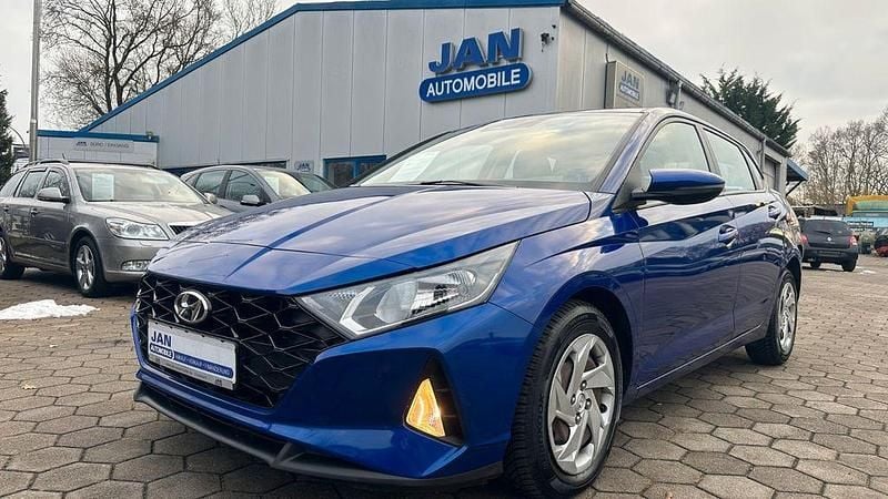 Blau Gebraucht 2021 Hyundai i20 Kleinwagen | 14.899 € (Guter Preis) - Bild 1/4