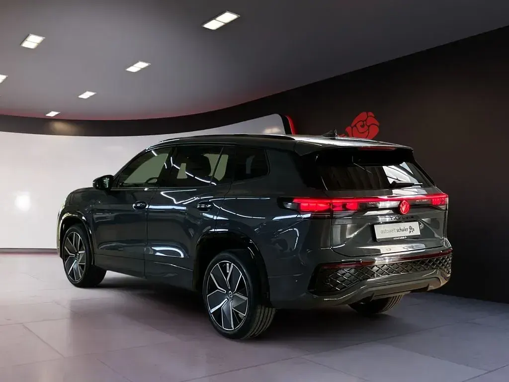 Gebraucht VW Tayron R-line 272 PS (200 kW) 2025 Delfingrau metallic SUV
