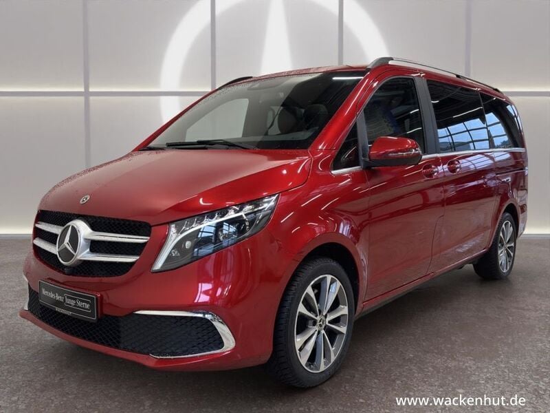 Rot Gebraucht 2023 Mercedes V300 Avantgarde Edition Van / Kleinbus | 66.990 € (Fairer Preis) - Bild 1/4