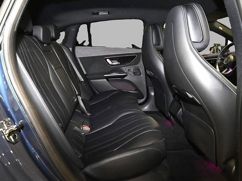 Gebraucht Mercedes EQE300 180 kW (245 PS) 2025 Blau Limousine