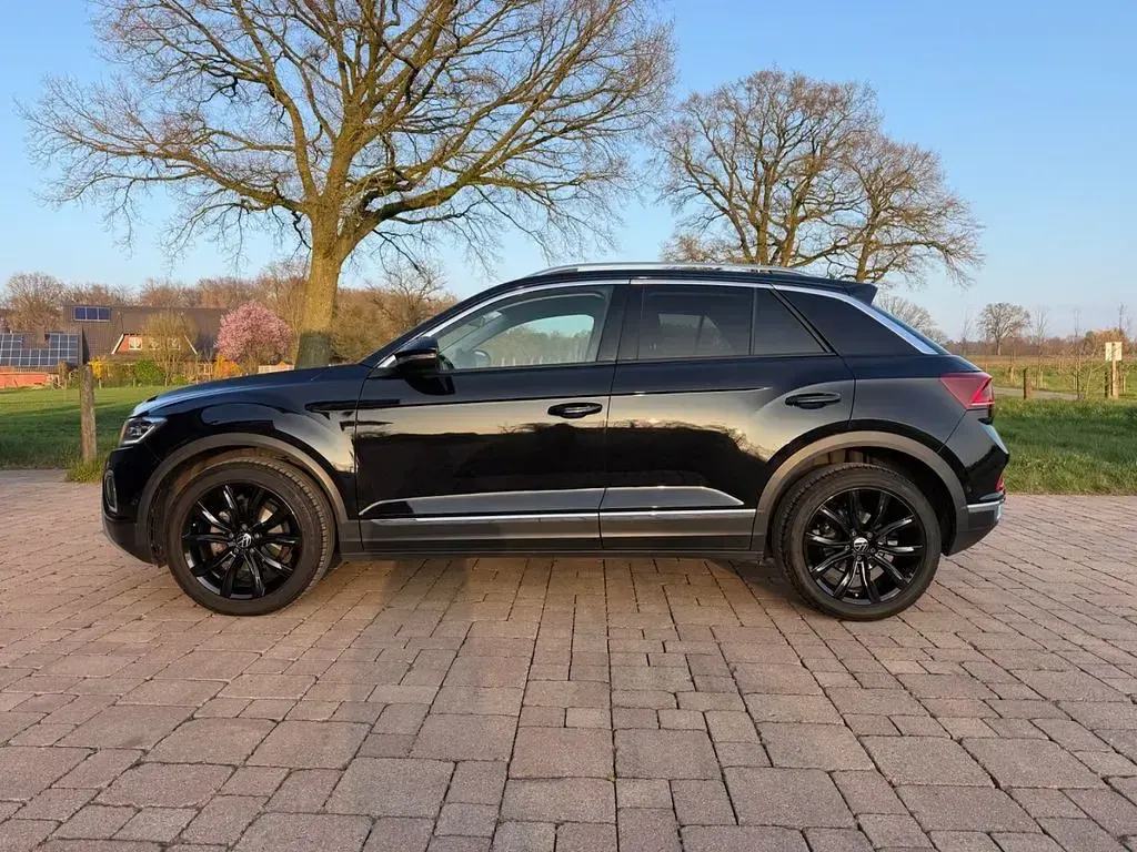 Gebraucht VW T-Roc R 110 PS (80 kW) 2022 Schwarz SUV