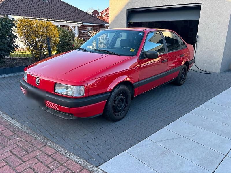 Gebraucht VW Passat 90 PS (66 kW) 1991 Rot Limousine