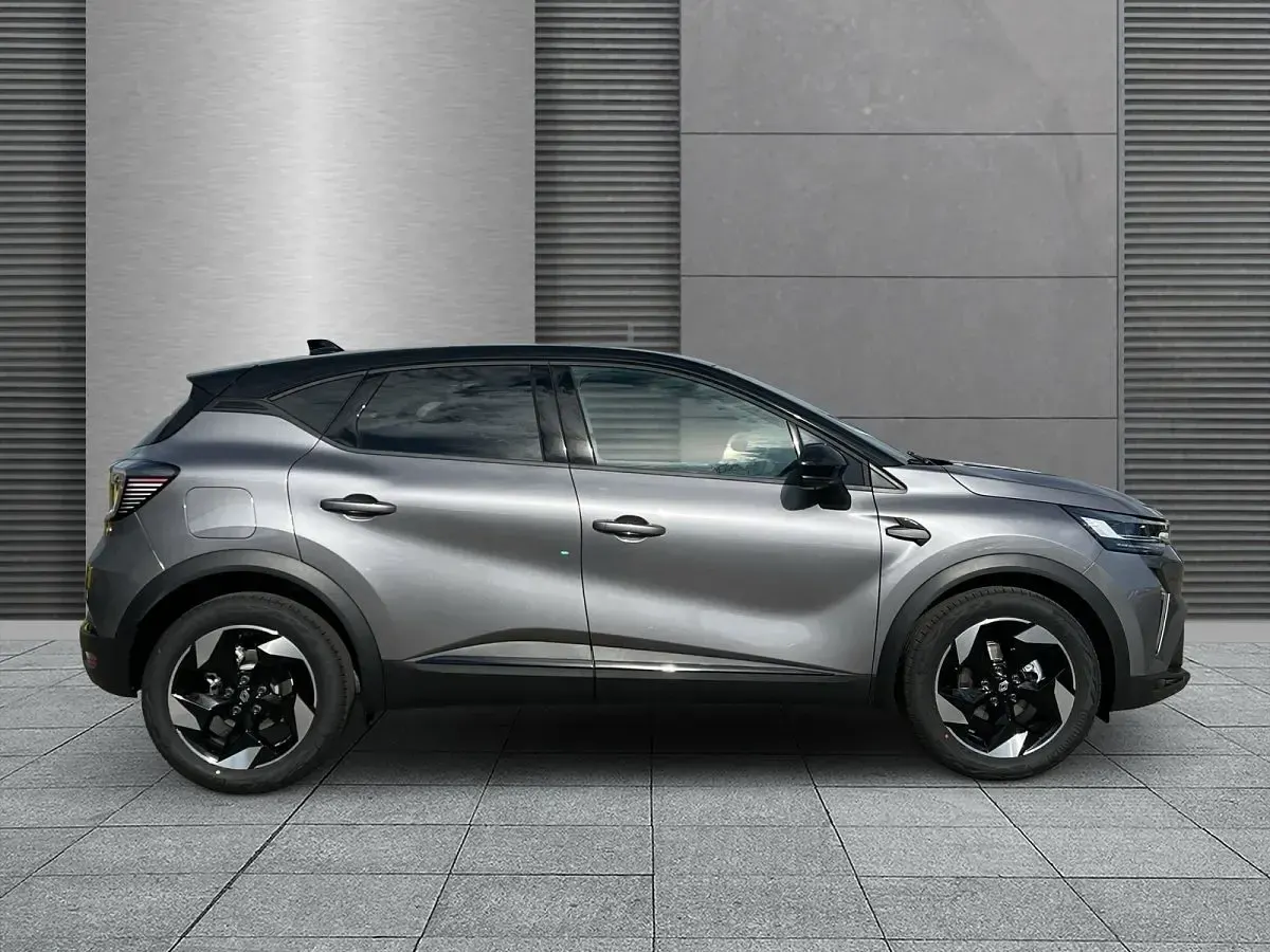 Neu Renault Captur Techno 140 PS (102 kW) 2026 Grau (stahlgrau + blackpearlschwarz) SUV