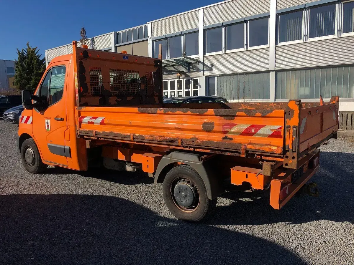 Gebraucht Opel Movano 145 PS (106 kW) 2012 Orange Van / Kleinbus