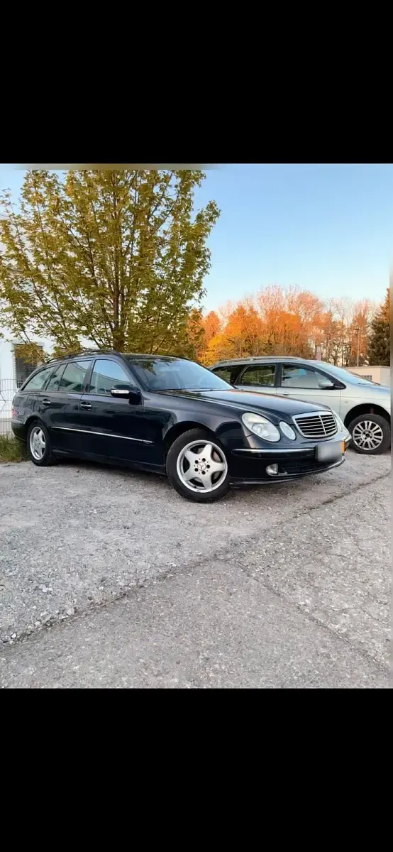 Usata Mercedes E320 224 CV (164 kW) 2004 Nero Station wagon