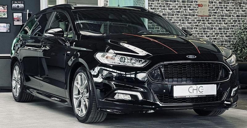 Schwarz Gebraucht 2018 Ford Mondeo ST-Line Limousine | 10.990 € (Guter Preis) - Bild 1/1