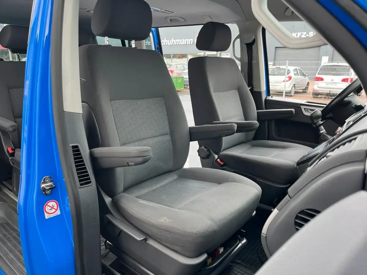 Gebraucht VW Multivan Comfortline 131 PS (96 kW) 2003 Blau Van / Kleinbus