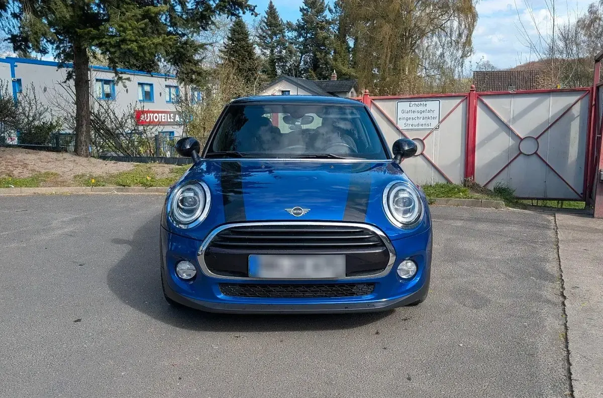 Gebraucht Mini Cooper Chili 136 PS (100 kW) 2019 Blau Kleinwagen