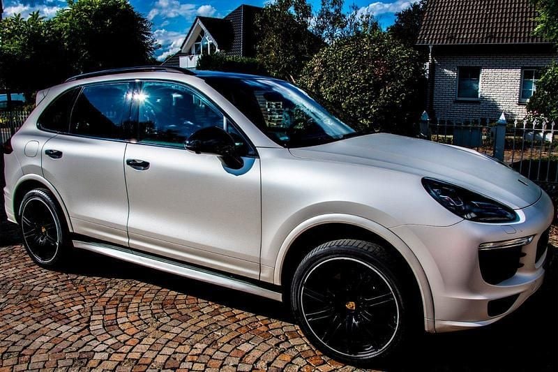 Gebraucht 2017 Porsche Cayenne S SUV | 38.999 € (Guter Preis) - Bild 1/4