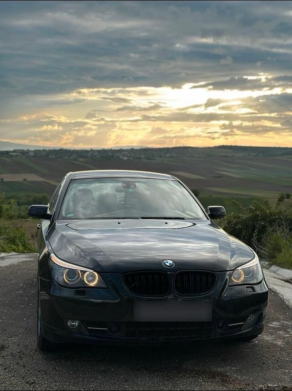 Gebraucht BMW 530 235 PS (172 kW) 2009 Schwarz Limousine