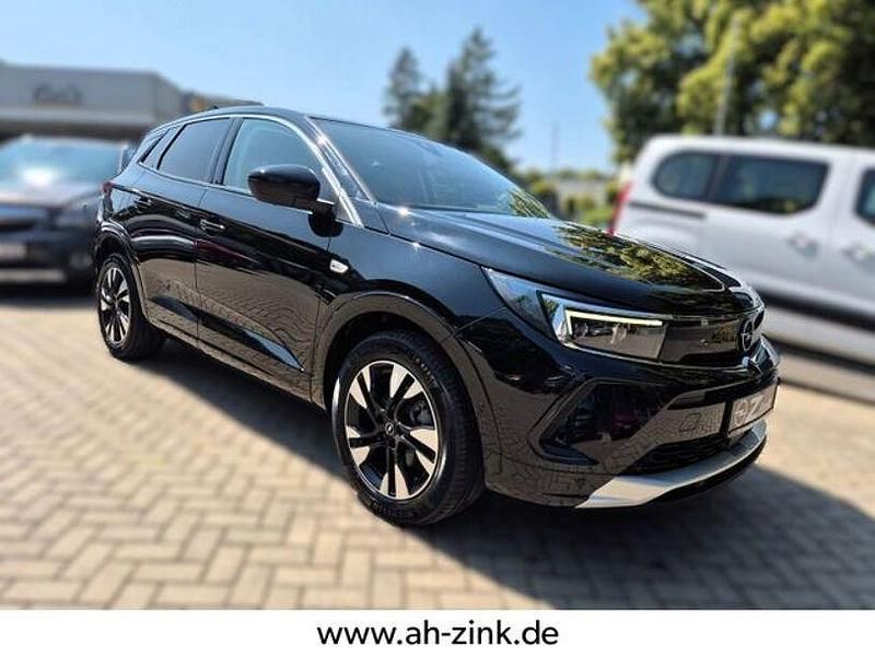 Schwarz Gebraucht 2023 Opel Grandland X SUV | 27.700 € (Etwas zu teuer) - Bild 1/4