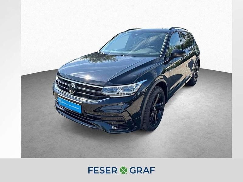 Deep black perleffekt Gebraucht 2024 VW Tiguan Allspace R-line SUV | 40.490 € (Superpreis) - Bild 1/3