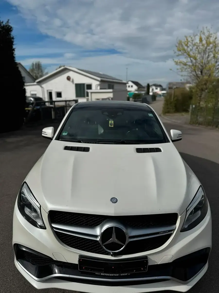 Gebraucht Mercedes GLE63 AMG AMG 585 PS (430 kW) 2016 Weiß SUV