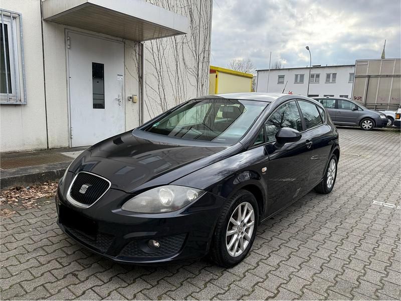 Gebraucht Seat Leon 125 PS (91 kW) 2011 Schwarz Kleinwagen