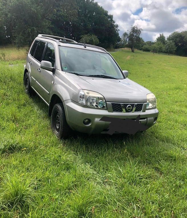 Grau Gebraucht 2006 Nissan X-Trail SUV | 2.480 € (Superpreis) - Bild 1/4