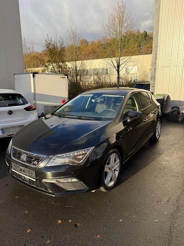 Gebraucht Seat Leon FR 150 PS (110 kW) 2020 Schwarz Limousine