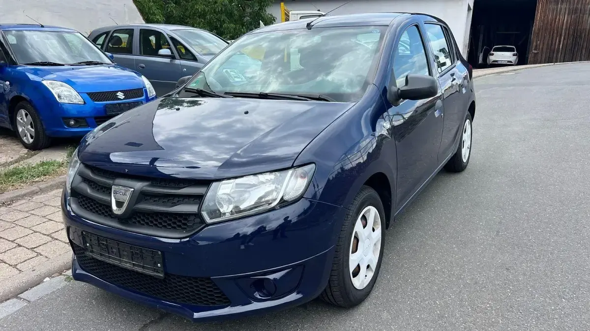 Gebraucht Dacia Sandero Ambiance 75 PS (55 kW) 2014 Blau Kleinwagen
