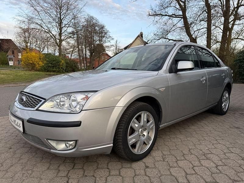 Gebraucht Ford Mondeo Ghia 204 PS (150 kW) 2006 Silber Limousine
