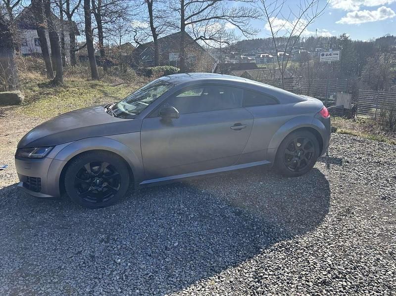 Gebraucht Audi TT 184 PS (135 kW) 2014 Weiß Coupé