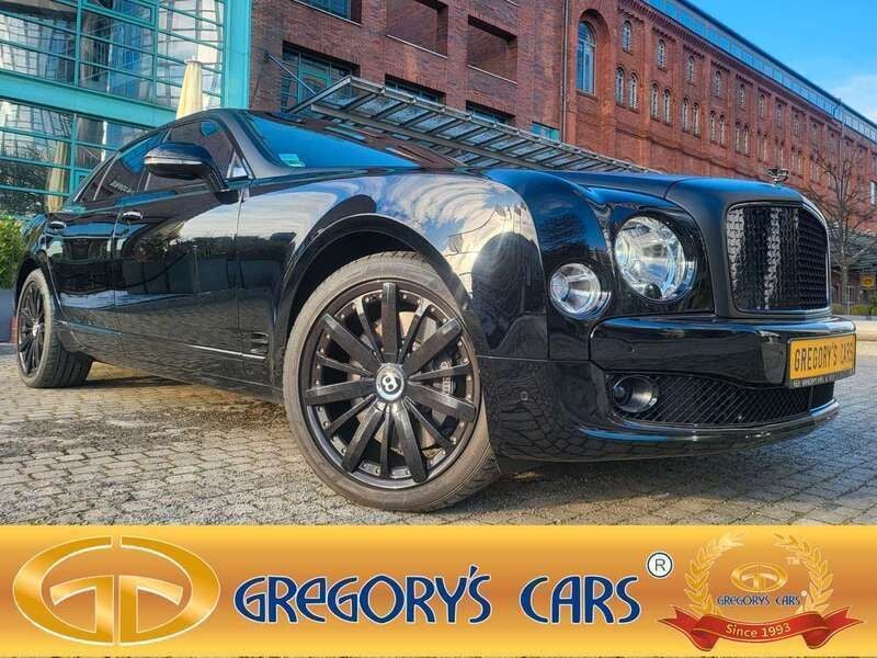 Bicolour beluga black on gloss Gebraucht 2015 Bentley Mulsanne Limousine | 249.888 € - Bild 1/3