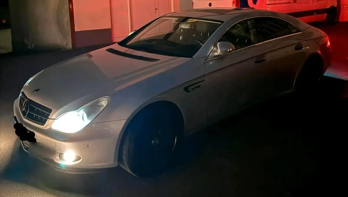 Gebraucht Mercedes CLS350 272 PS (200 kW) 2004 Silber Coupé