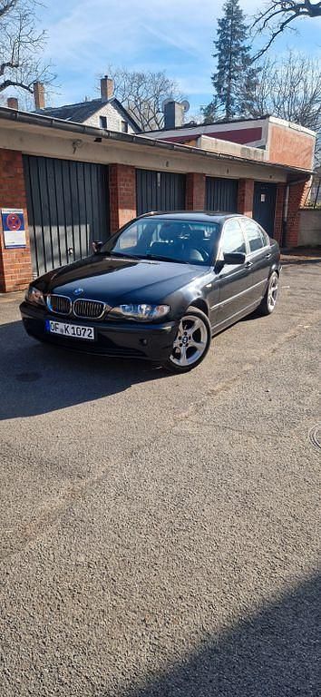 Schwarz Gebraucht 2004 BMW 320 Exclusive Limousine | 4.700 € (Guter Preis) - Bild 1/4