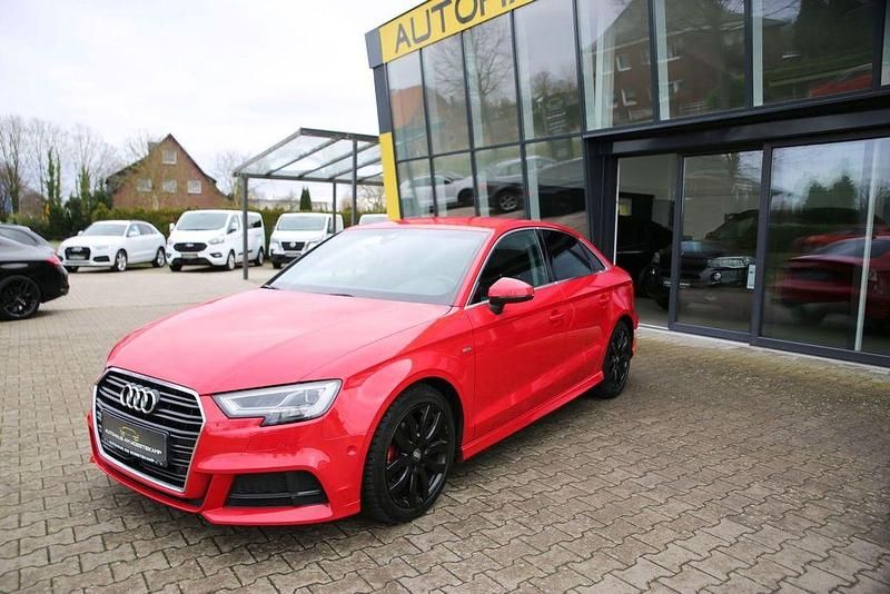 Gebraucht Audi A3 S-Line 116 PS (85 kW) 2017 Rot Limousine