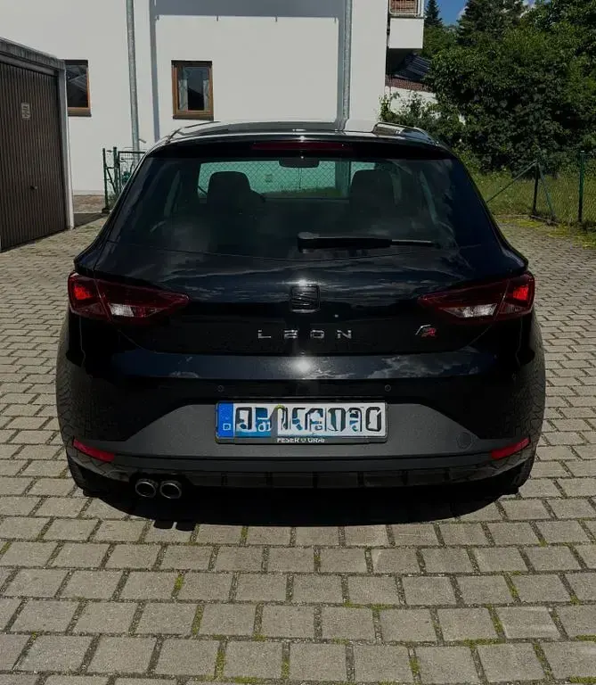 Gebraucht Seat Leon Reference 110 PS (80 kW) 2016 Schwarz Limousine