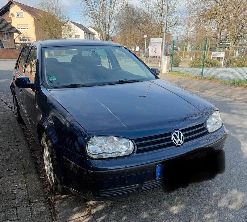 Gebraucht VW Golf IV 101 PS (74 kW) 2000 Blau Kleinwagen