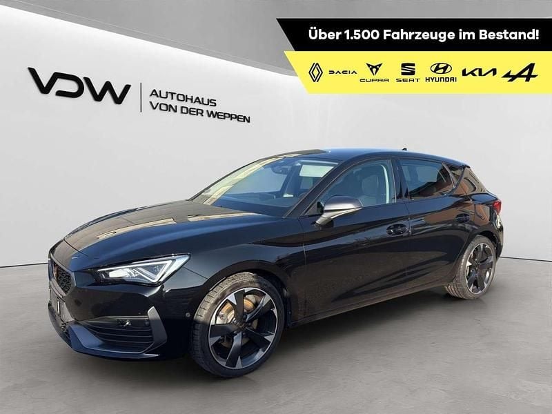 Gebraucht Cupra Leon Basis 190 PS (139 kW) 2024 Mitternachtsschwarz Kleinwagen