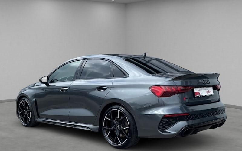Gebraucht Audi RS3 Ambiente 400 PS (294 kW) 2024 Grau Limousine