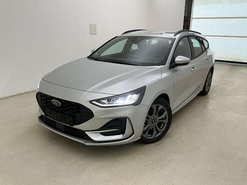 Gebraucht Ford Focus ST-Line 155 PS (114 kW) 2025 Polarsilber metallic Kombi