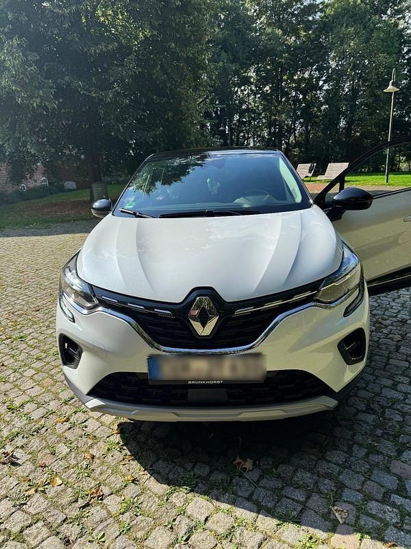 Weiß Gebraucht 2023 Renault Captur Techno SUV | 19.900 € - Bild 1/4