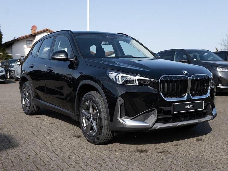 Nowe BMW X1 Efficient Dynamics 136 KM (100 kW) 2025 Czarny SUV