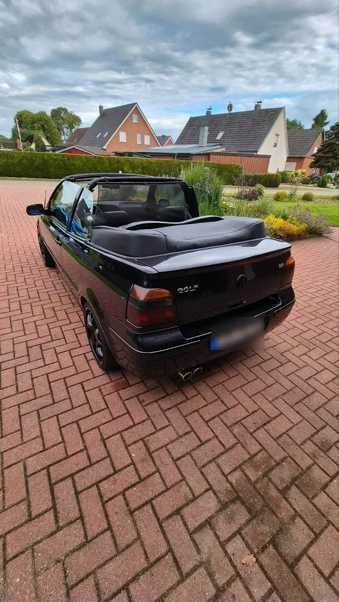 Gebraucht VW Golf Highline 116 PS (85 kW) 2001 Schwarz Cabrio