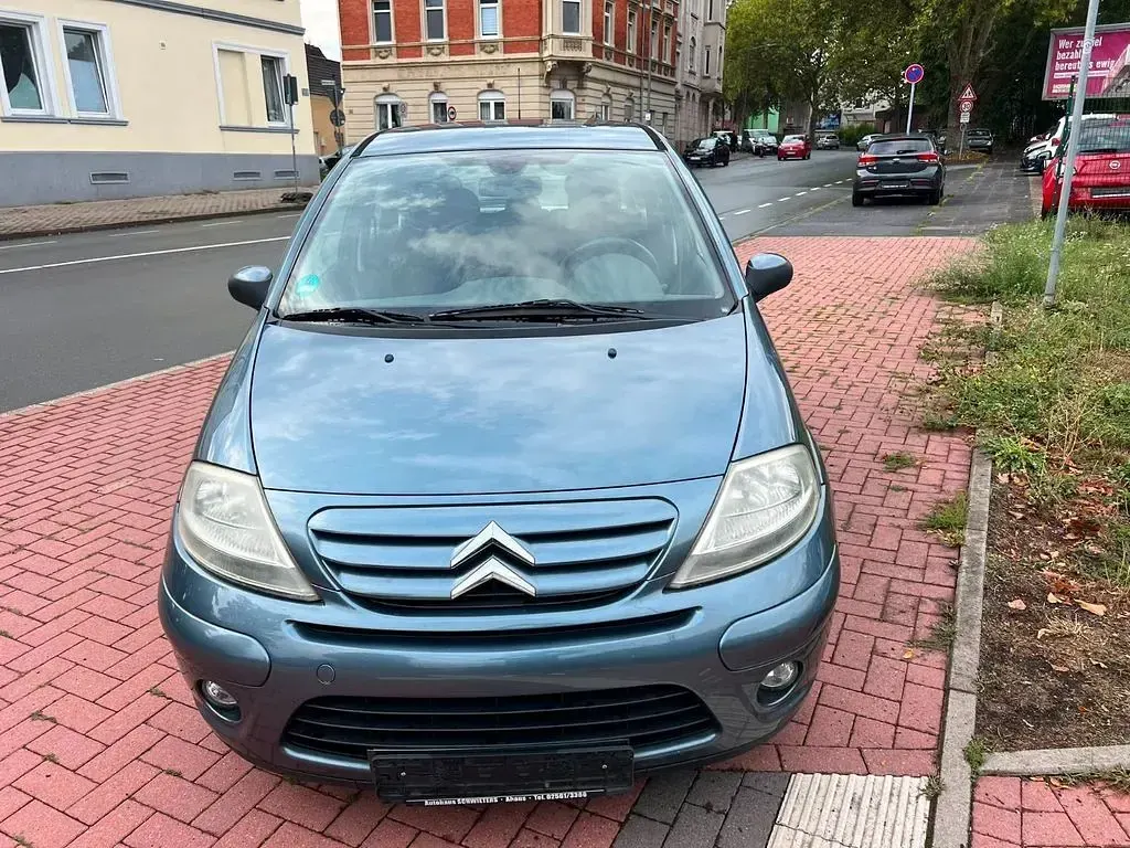 Gebraucht Citroën C3 Advance 68 PS (50 kW) 2008 Blau Limousine