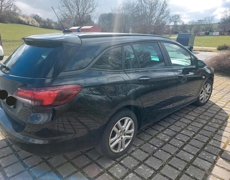 Gebraucht Opel Astra 122 PS (89 kW) 2020 Schwarz Kombi