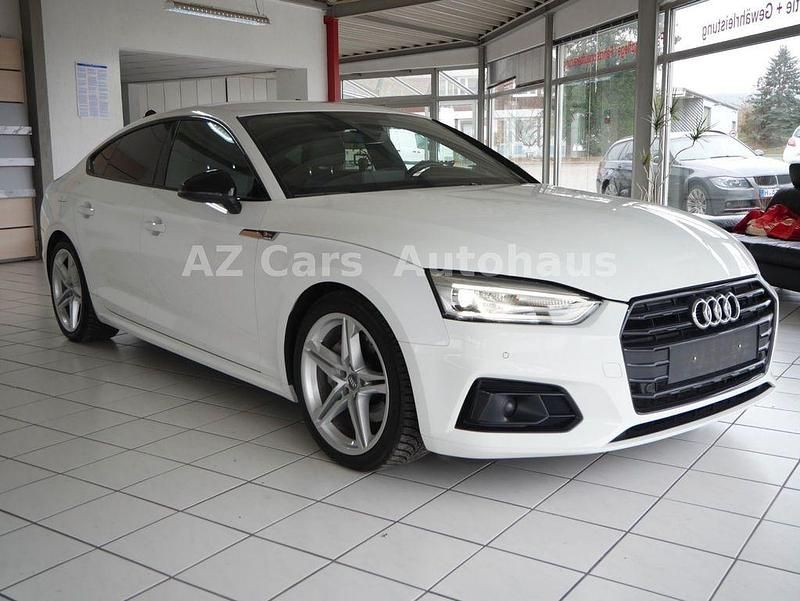 Weiß Gebraucht 2019 Audi A5 Sportback S-Line Kleinwagen | 21.990 € (Superpreis) - Bild 1/4