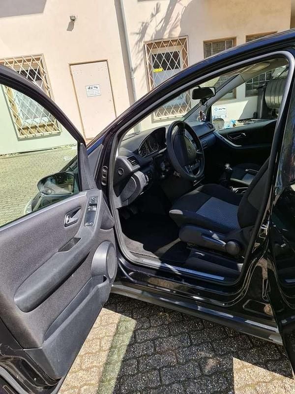 Gebraucht Mercedes 170 116 PS (85 kW) 2005