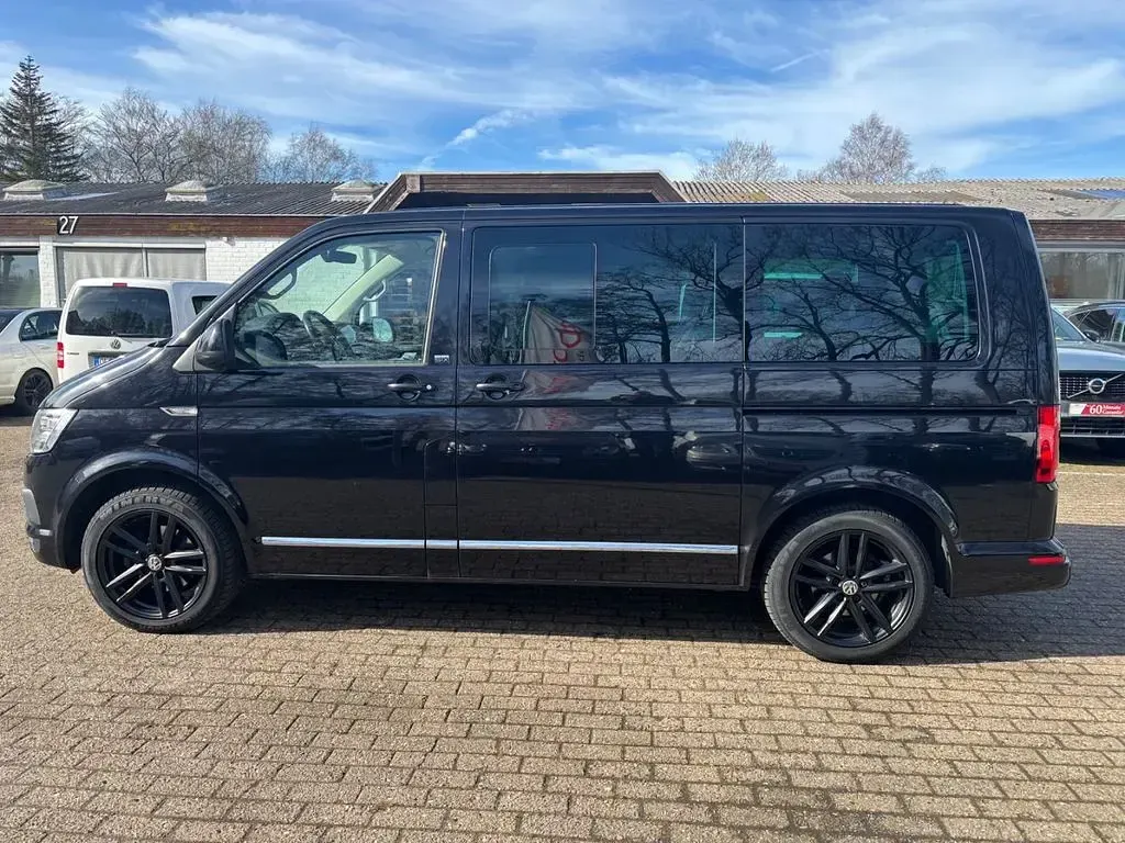 Gebraucht VW Multivan 150 PS (110 kW) 2015 Schwarz Van / Kleinbus