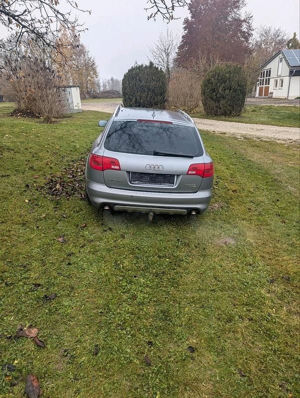 Grau Gebraucht 2007 Audi A6 Kombi | 3.000 € (Superpreis) - Bild 1/4