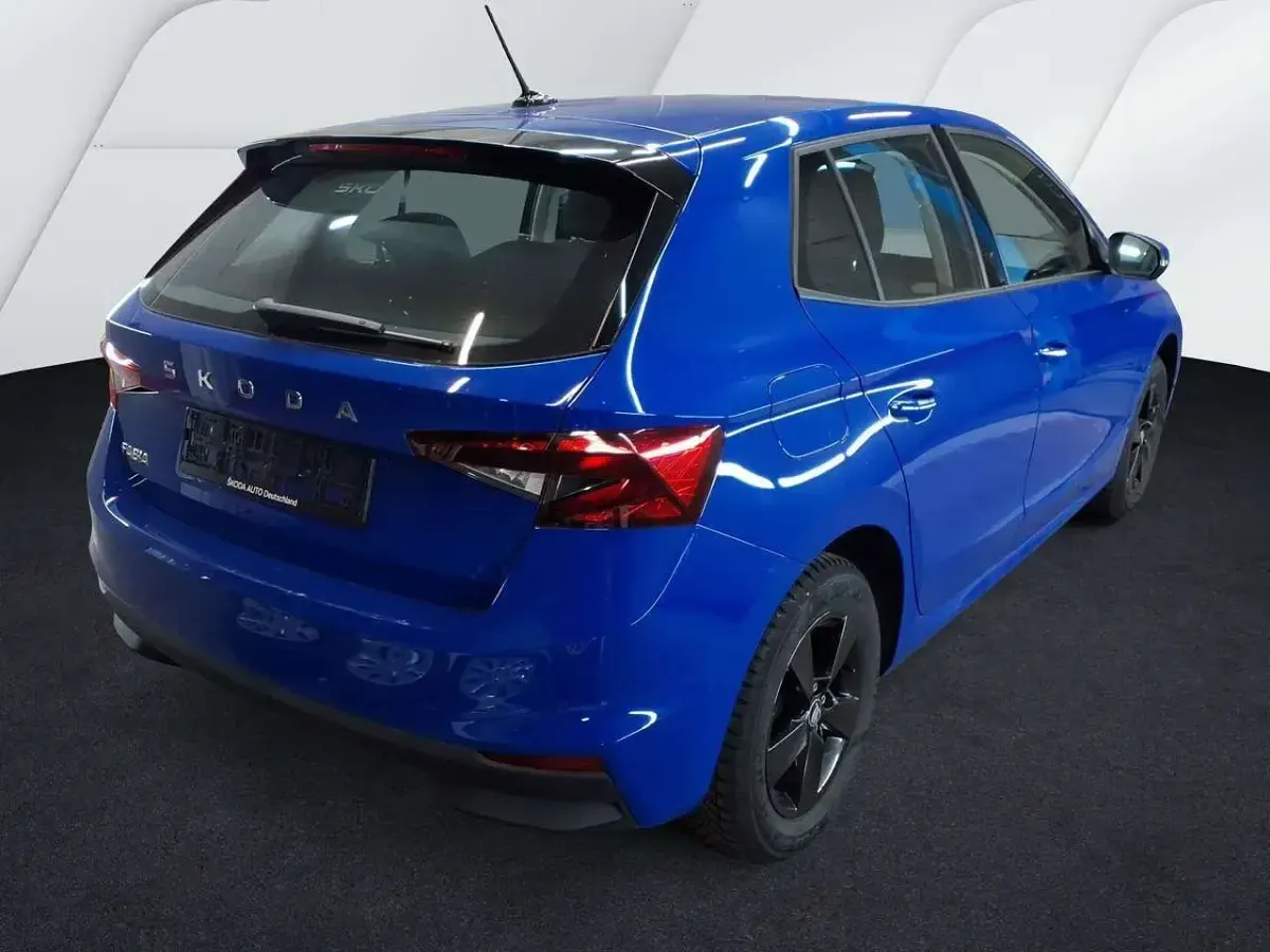 Gebraucht Skoda Fabia 80 PS (58 kW) 2025 Blau Kleinwagen