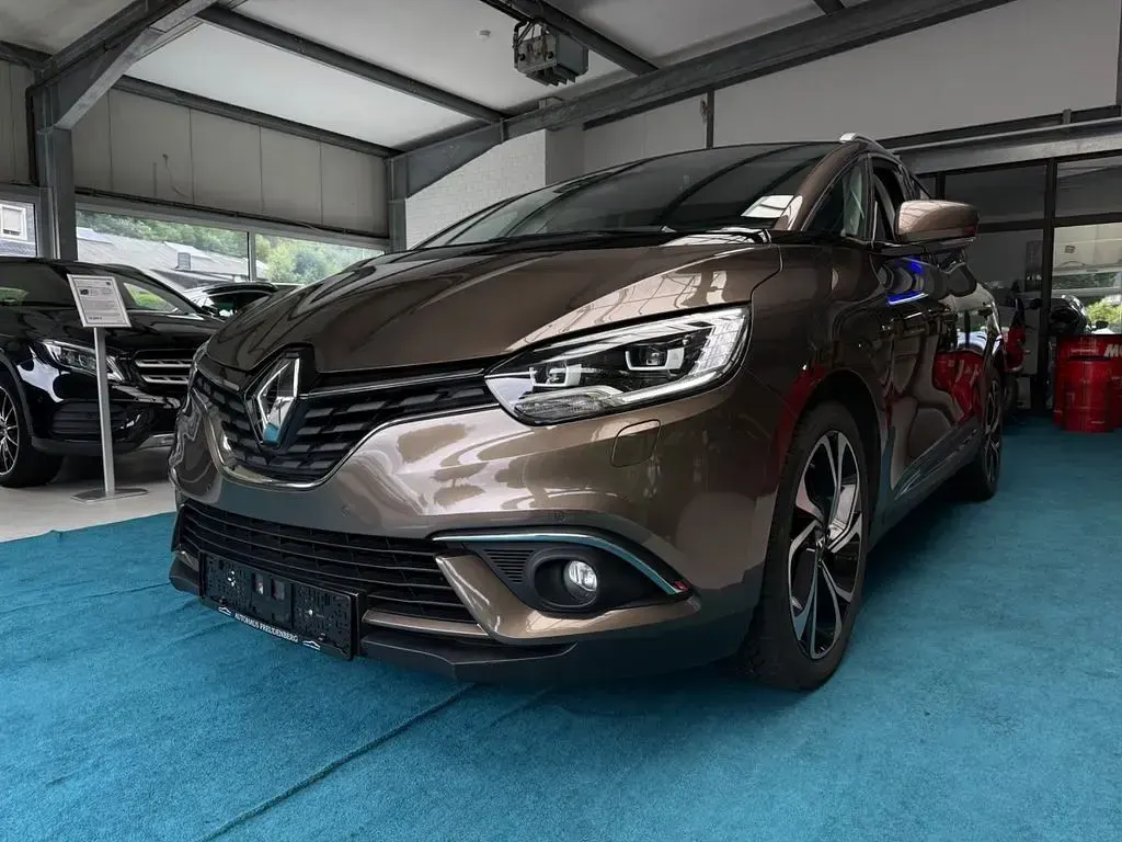 Gebraucht Renault Scénic IV Bose Edition 160 PS (117 kW) 2017 Van / Kleinbus