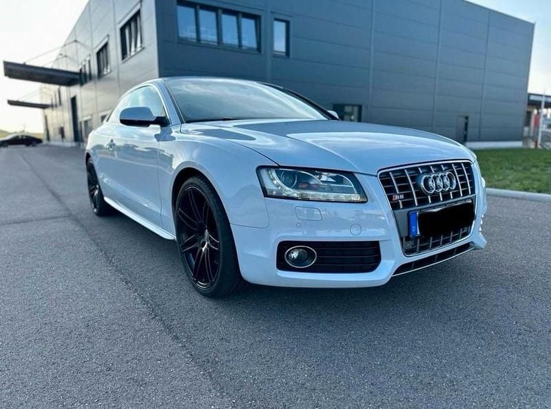 Grau Gebraucht 2009 Audi S5 Sport | 18.500 € (Etwas zu teuer) - Bild 1/4