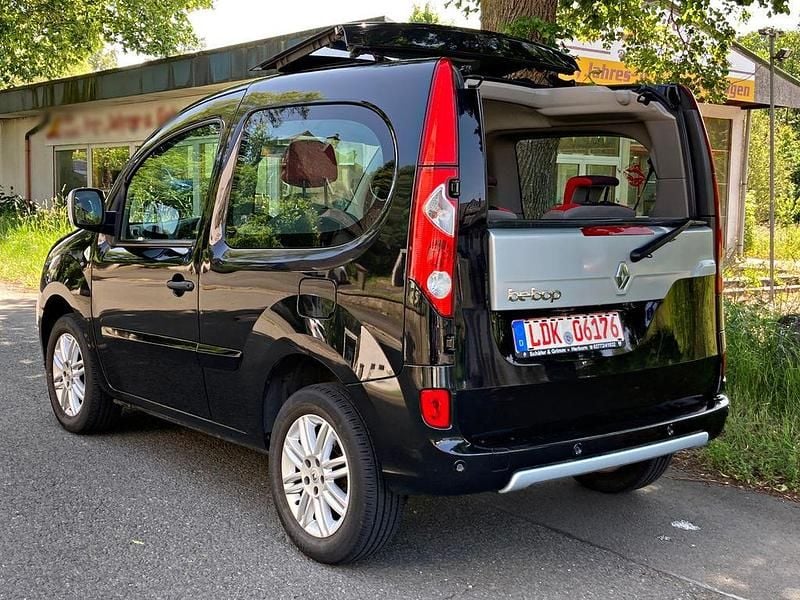 Schwarz Gebraucht 2009 Renault Kangoo Van / Kleinbus | 6.500 € (Fairer Preis) - Bild 1/4