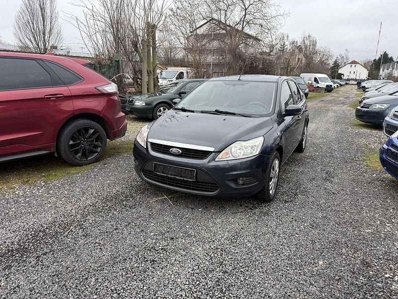 Gebraucht Ford Focus Style 109 PS (80 kW) 2008 Royalgrau met. Kleinwagen