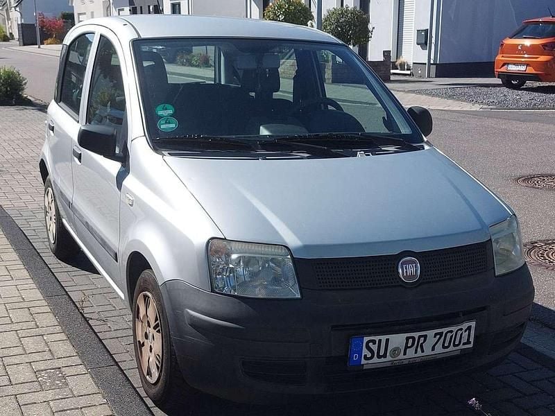 Silber Gebraucht 2009 Fiat Panda Active Kleinwagen | 1.400 € (Guter Preis) - Bild 1/4
