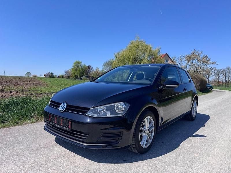 Gebraucht VW Golf VII 86 PS (63 kW) 2013 Schwarz Limousine