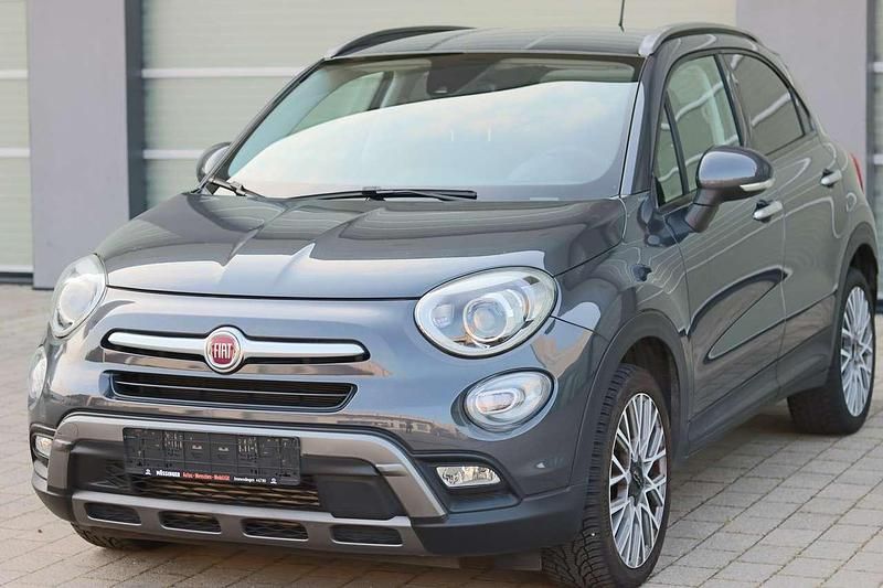 Grau Gebraucht 2015 Fiat 500X Cross Plus SUV | 11.200 € (Guter Preis) - Bild 1/4