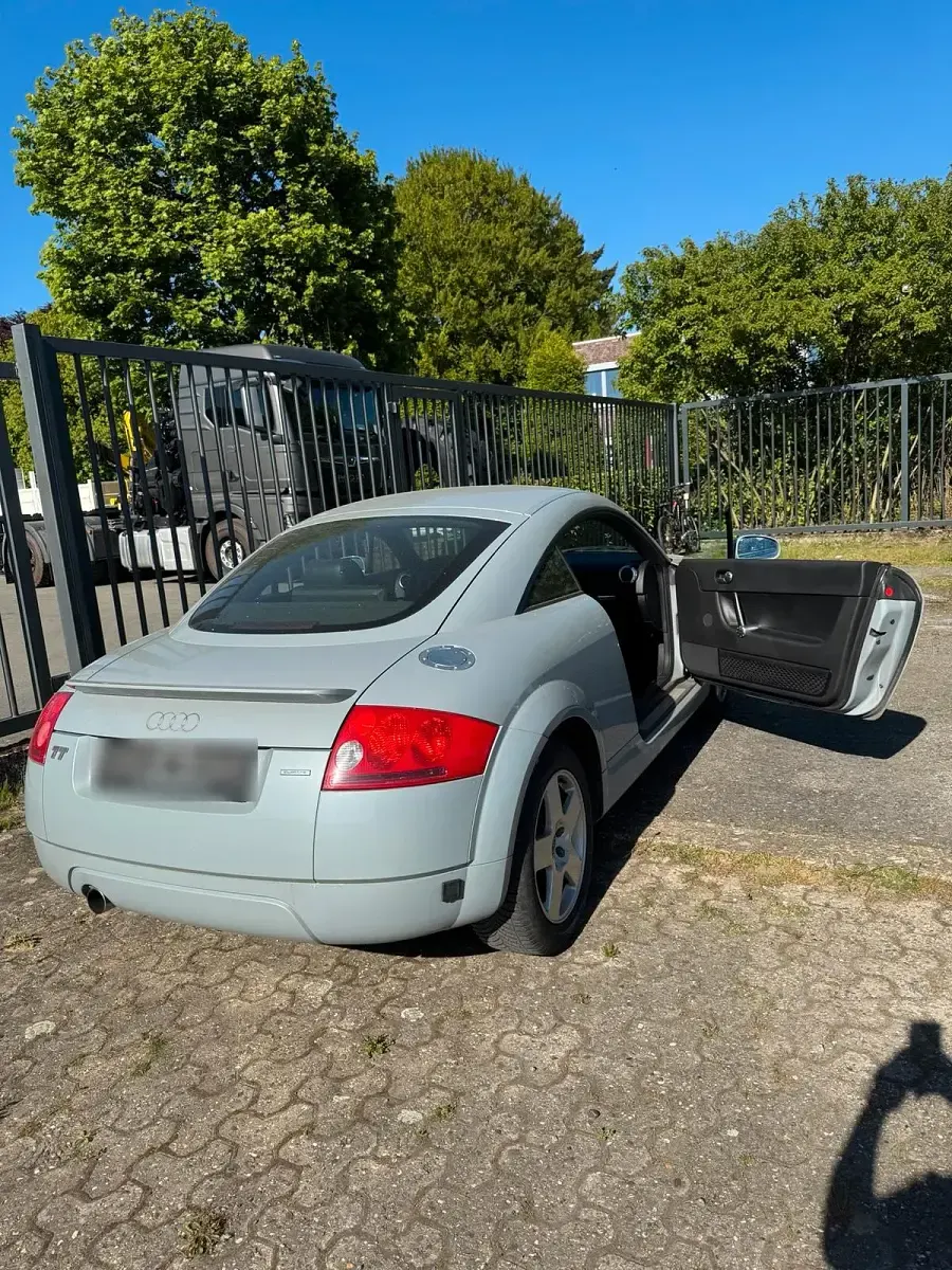 Usata Audi TT 181 CV (133 kW) 2000 Argento Coupé